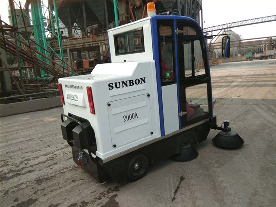 如何發揮電動掃地機的較佳清掃效果