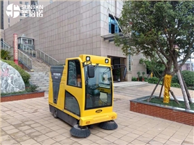 圣倍諾清掃機(jī)在市場上暢銷的原因