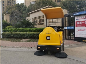 物業保潔難題交給電動清掃車 物業保潔難題交給電動清掃車