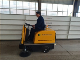 電動掃地機在浙江某化工廠的使用案例