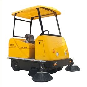 小型清掃車價格多少，優(yōu)點有哪些