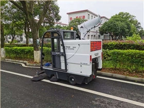 駕駛式掃地車的電池保養(yǎng)應(yīng)該注意什么呢? 駕駛式掃地車的電池保養(yǎng)應(yīng)該注意什么呢?