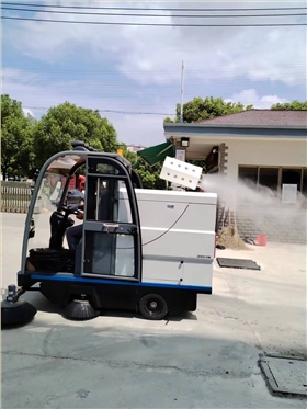 環衛電動清掃車&mdash;&mdash;清潔無死角，操作簡便易學