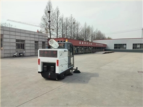 電動掃地車:未來企業清潔的必然選擇 電動掃地車:未來企業清潔的必然選擇