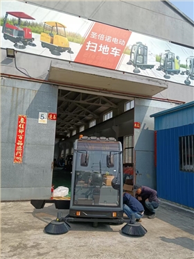 電動(dòng)掃地車推動(dòng)工廠清潔效率與環(huán)保水平雙提升
