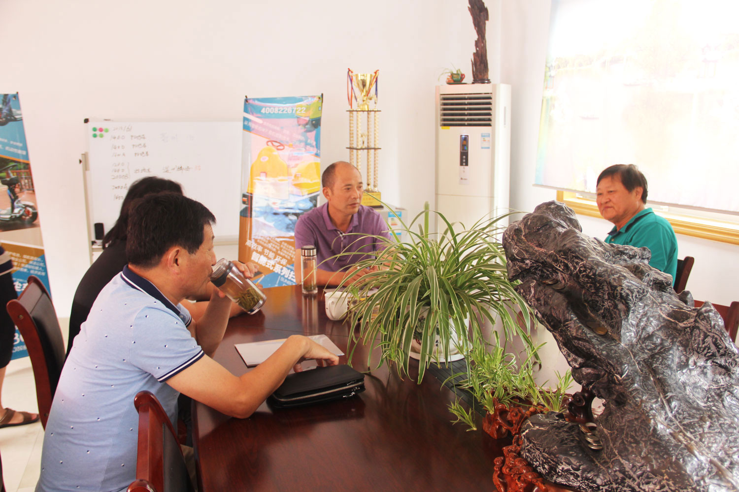 安徽客戶參觀工廠 安徽客戶參觀工廠