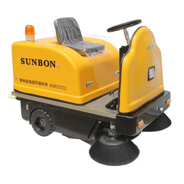 電動(dòng)掃地機(jī)相比較燃油掃地機(jī)有哪些性能優(yōu)勢