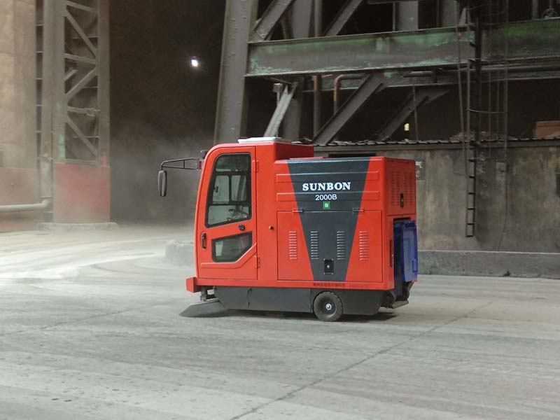 提升企業形象從使用工業掃地車開始