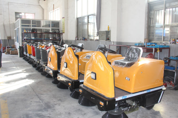 小型電動掃地車讓春節期間招工不再難