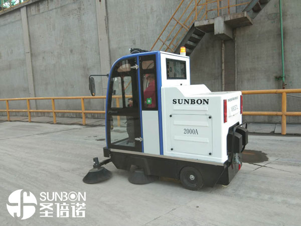 全封閉掃地車實用么，值得購買么？