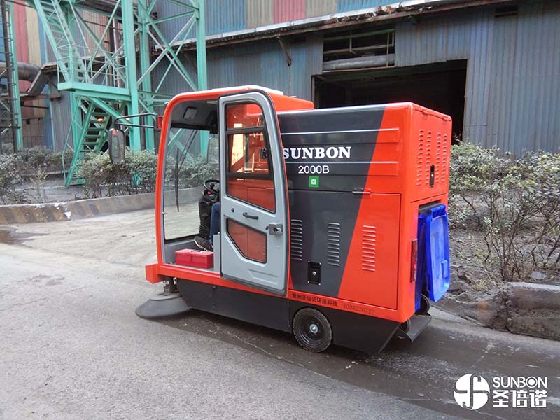掃地車廠家為500強(qiáng)企業(yè)定制清潔方案