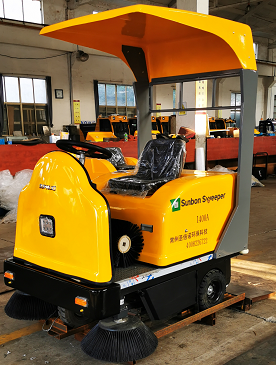 電動掃地車在江陰某機電廠的應用案例