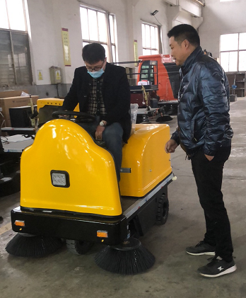 電動小型吸塵車 微信圖片_20210125093648