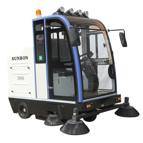 駕駛式電動掃地車 003