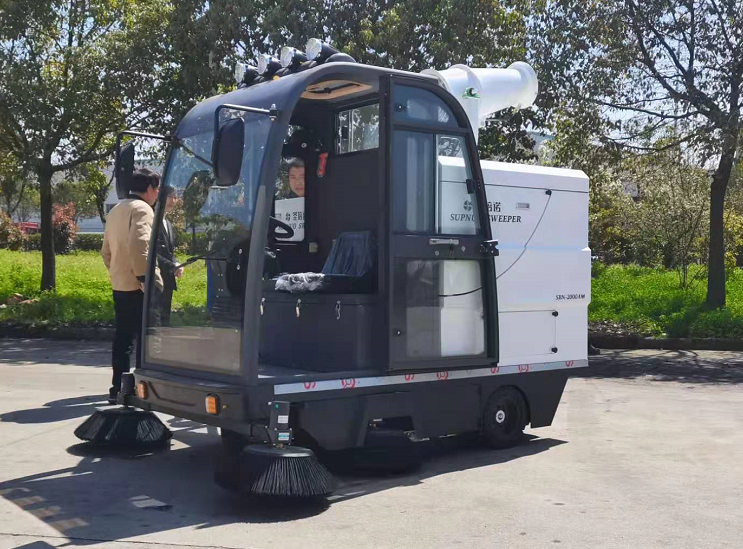掃地車(chē)怎么選，注意事項(xiàng)是什么