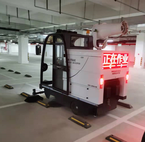 電動清掃車給社區保潔帶來了便利