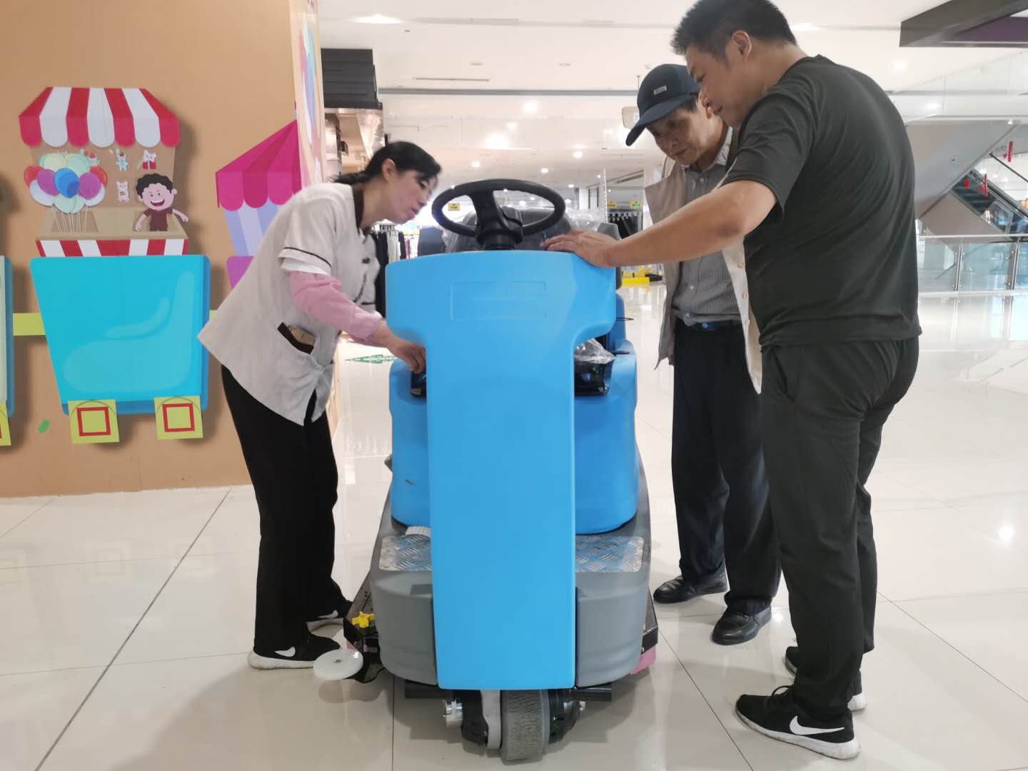 高效清潔,助力工廠推進(jìn)生產(chǎn) 高效清潔,助力工廠推進(jìn)生產(chǎn)